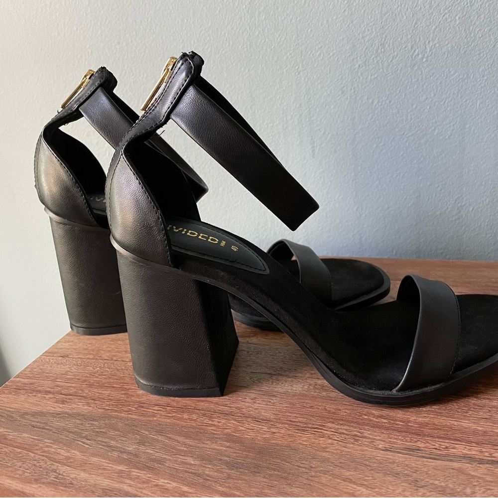 Women’s chunky strapy heel - Picture 4 of 5